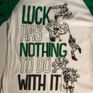 Marvel’s Avengers Junior M Baseball T-shirt Green/White Raglan Sleeve Cosplay